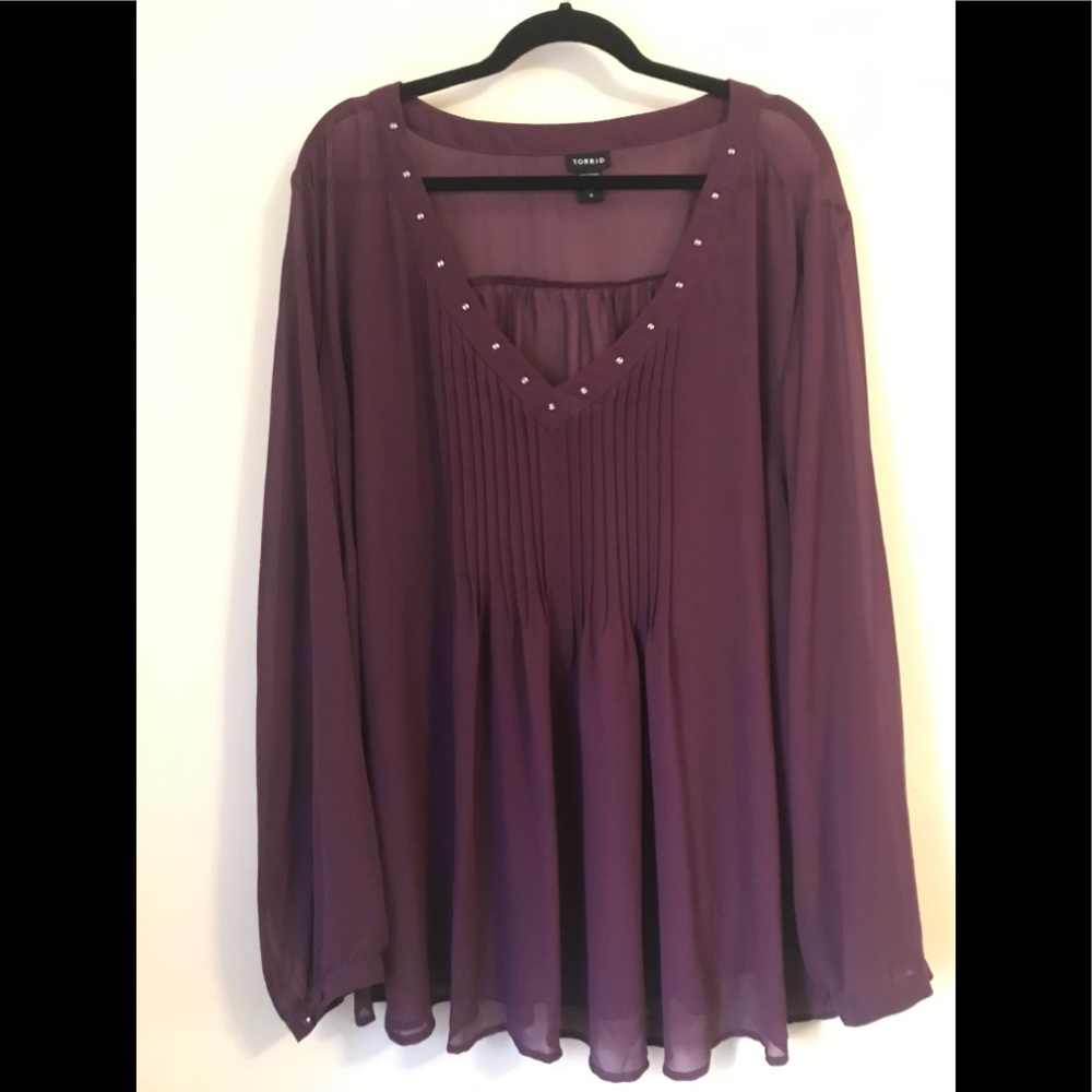 Torrid size 5 sheer purple v neck top